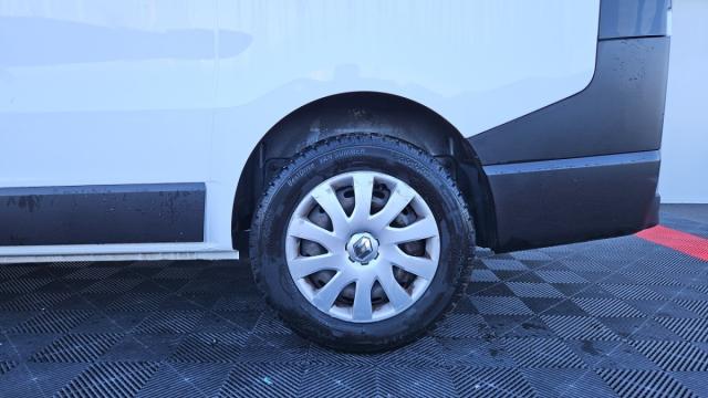 Renault Trafic image 1