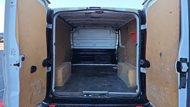 Renault Trafic image 8