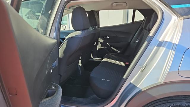 Peugeot 2008 image 4