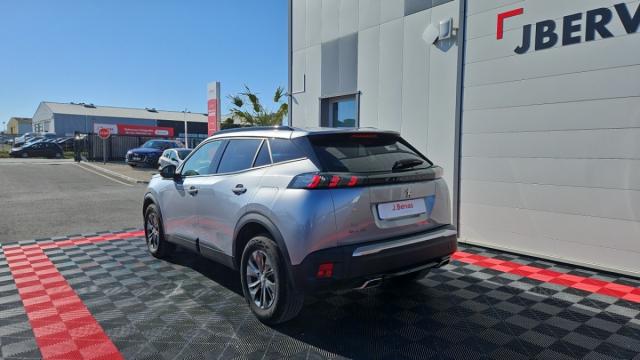 Peugeot 2008 image 2