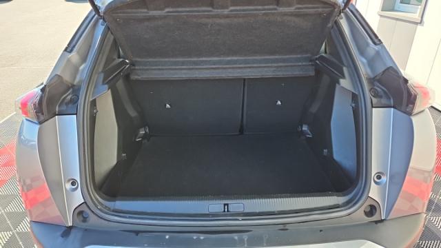 Peugeot 2008 image 9