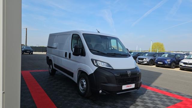 Peugeot Boxer image 6