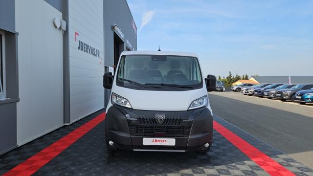 Peugeot Boxer image 1