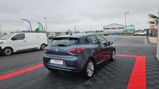 Renault Clio image 2