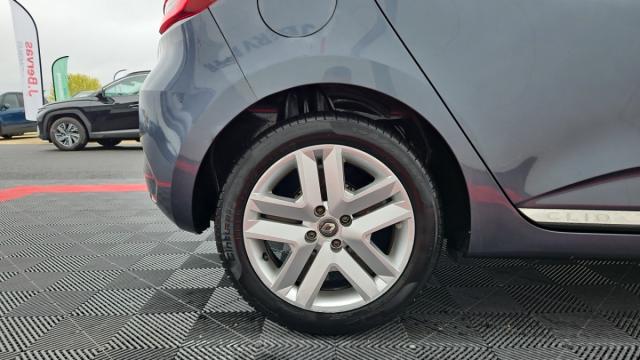 Renault Clio image 8