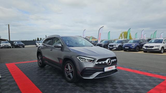 Mercedes Benz Gla image 6