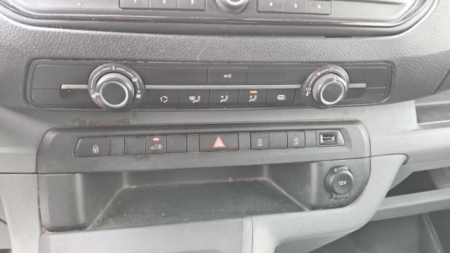 Peugeot Expert image 9