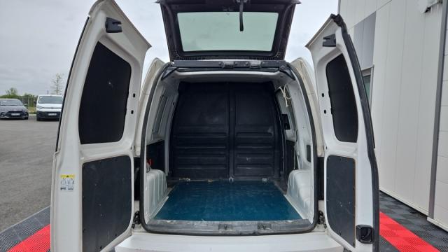 Volkswagen Caddy Van image 7
