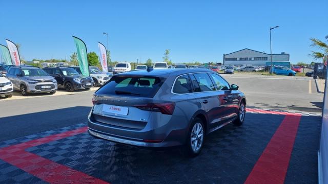 Skoda Octavia image 4
