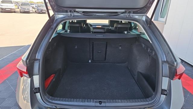 Skoda Octavia image 2