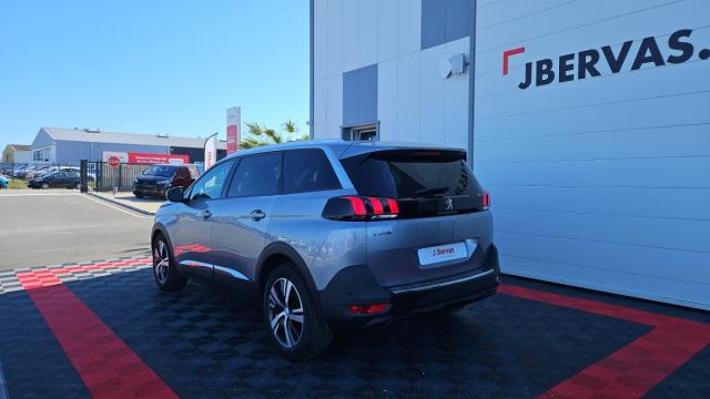 Peugeot 5008 image 2