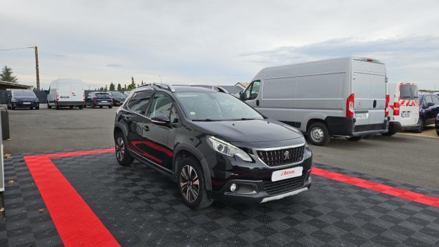 Peugeot 2008 image 6
