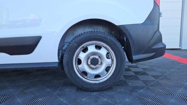 Ford Transit Connect image 2
