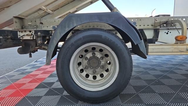 Ford Transit image 6