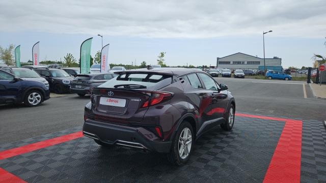 Toyota C-Hr image 1