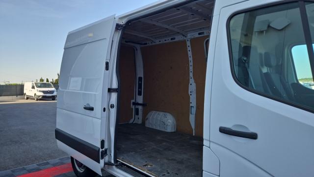 Renault Master image 7