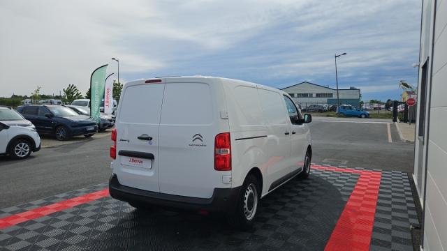 Citroen Jumpy image 9