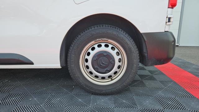 Citroen Jumpy image 8