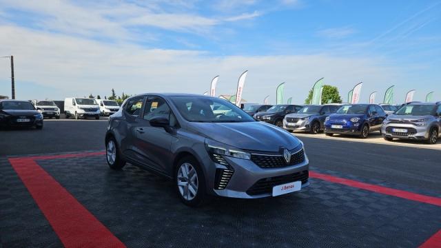 Renault Clio image 1