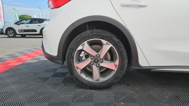 Ford Focus image 5