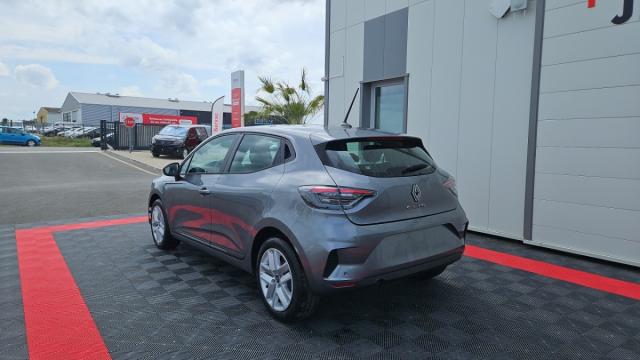 Renault Clio image 1