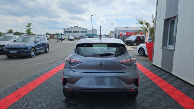 Renault Clio image 5