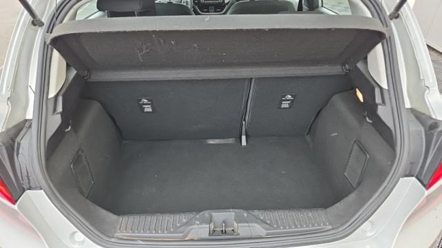 Ford Fiesta image 3