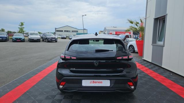 Peugeot 308 image 2