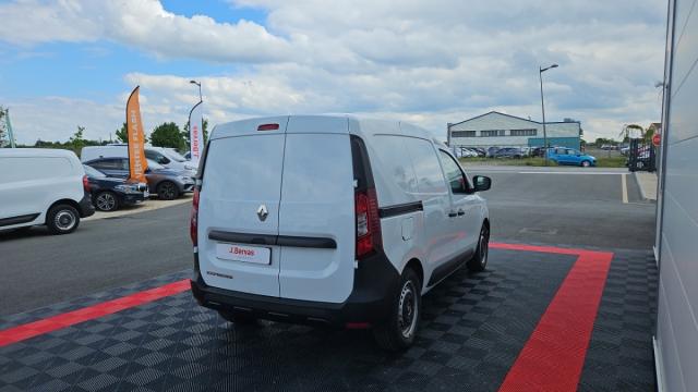 Renault Express Van image 6