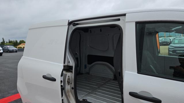 Renault Kangoo Van image 9