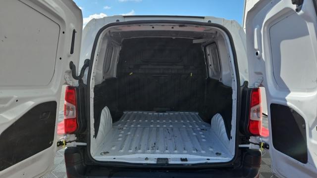 Peugeot Partner image 8