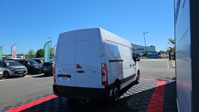Renault Master image 3