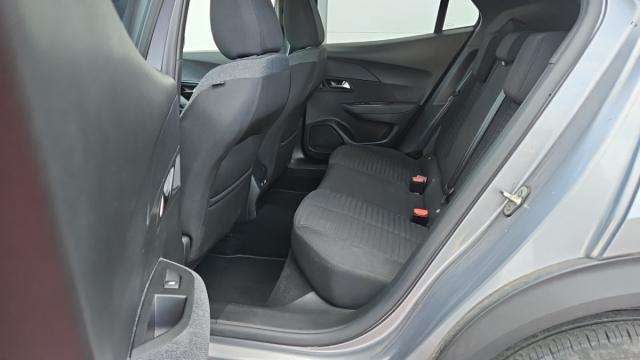 Peugeot 2008 image 5