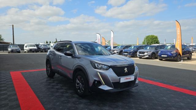 Peugeot 2008 image 3