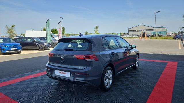 Volkswagen Golf image 5