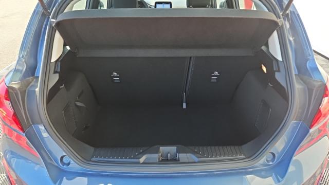 Ford Fiesta image 7