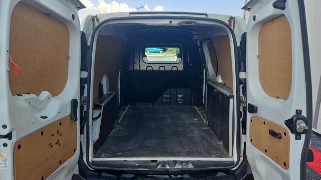 Renault Express Van image 2
