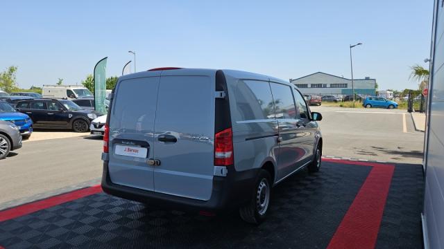 Mercedes Benz Vito image 1