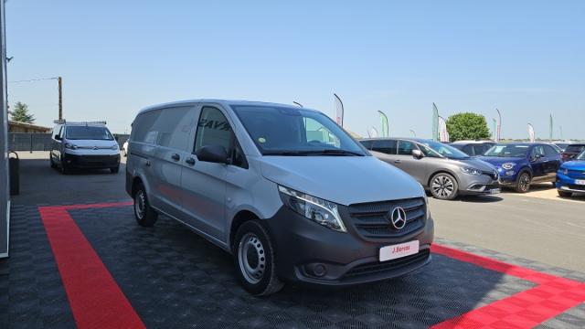 Mercedes Benz Vito image 3