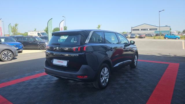 Peugeot 5008 image 8