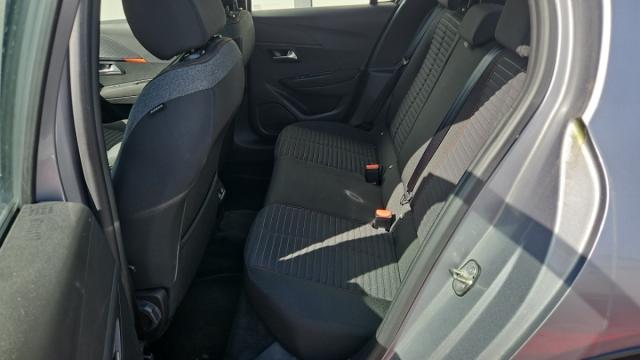 Peugeot 208 image 3