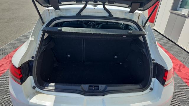 Renault Mégane image 1