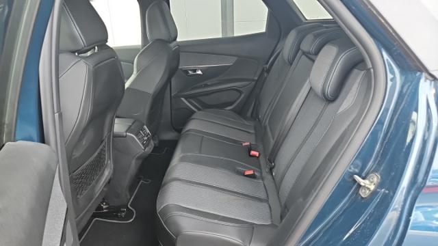 Peugeot 3008 image 1