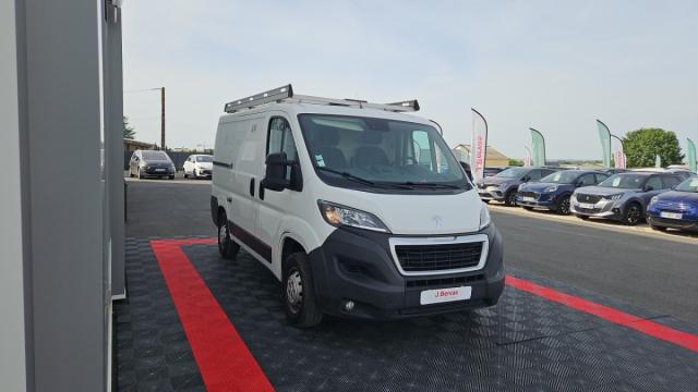 Peugeot Boxer image 3