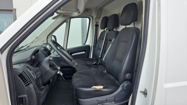 Peugeot Boxer image 4