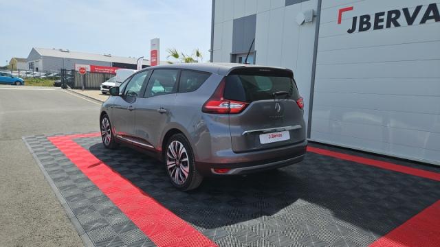 Renault Grand Scénic image 1