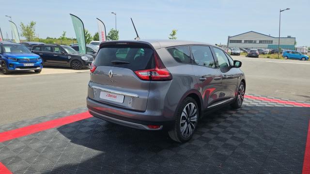 Renault Grand Scénic image 2