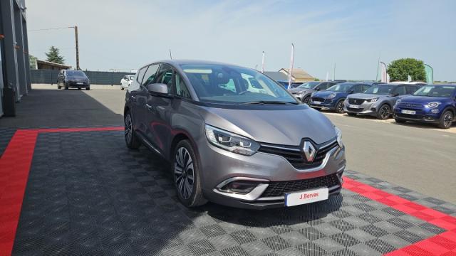 Renault Grand Scénic image 6
