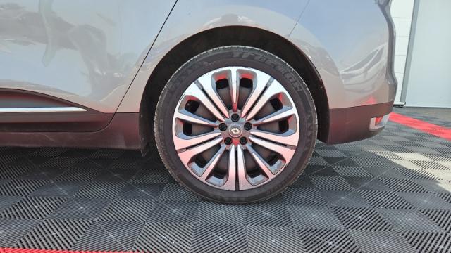 Renault Grand Scénic image 9