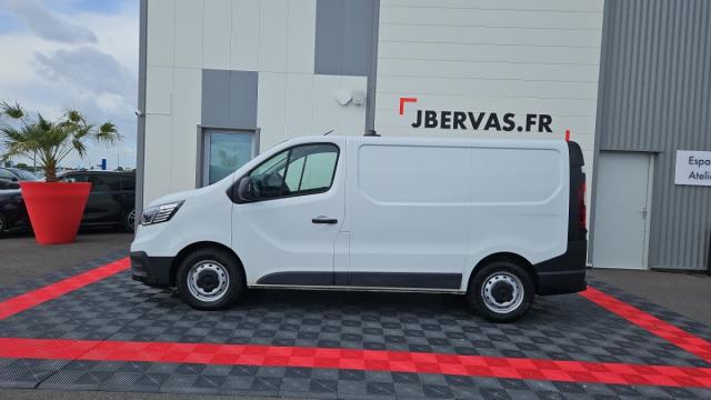 Renault Trafic image 2